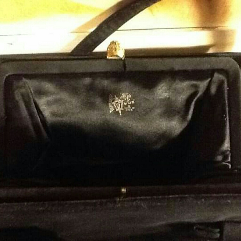 Vintage purse